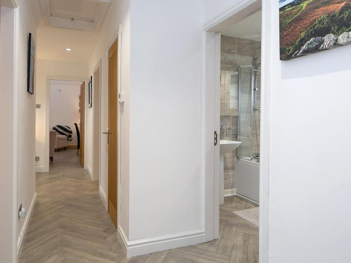 Pass The Keys Modern Coastal Home In Bull Bay Amlwch エクステリア 写真
